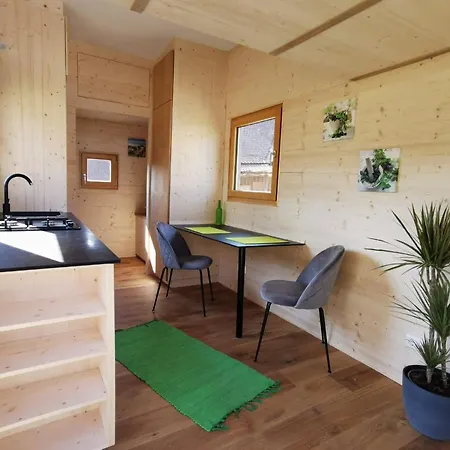 Tiny House Am Idyllischen Schluechttal Naturcampingplatz