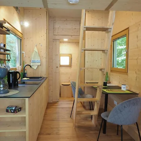 Tiny House Am Idyllischen Schluechttal Naturcampingplatz *